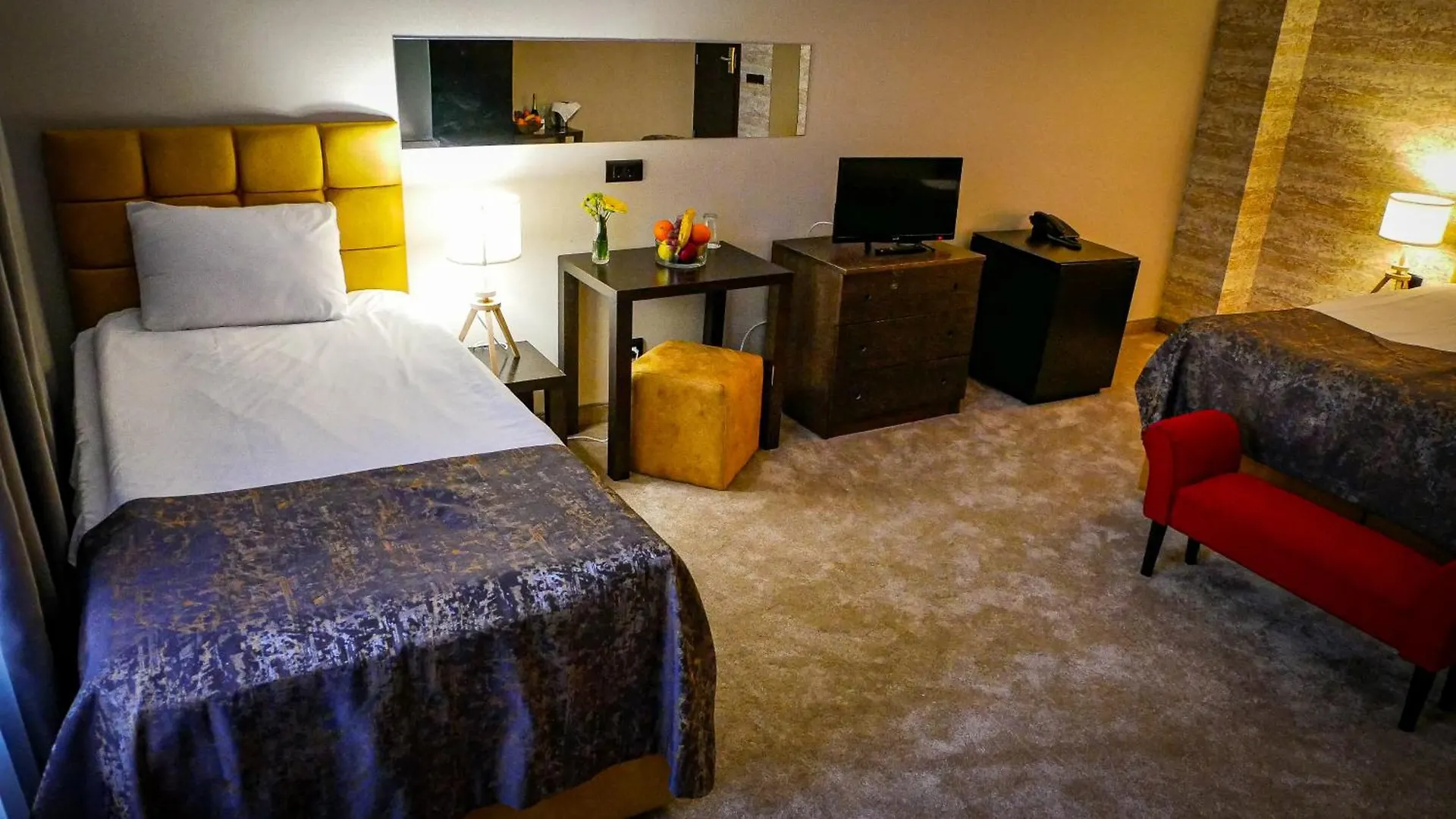 Riverside Boutique Hotel 班斯科